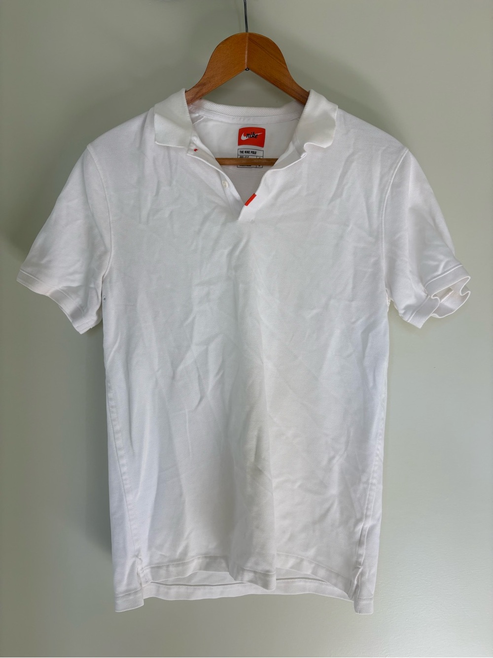 Nike Men’s White Short-Sleeve Polo